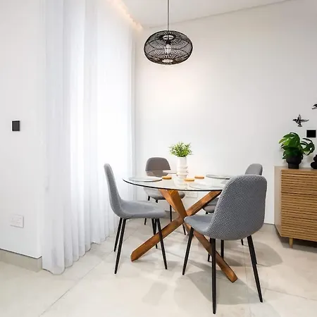 The Shoreline Luxury Seaview By Pmi Malta Xghajra